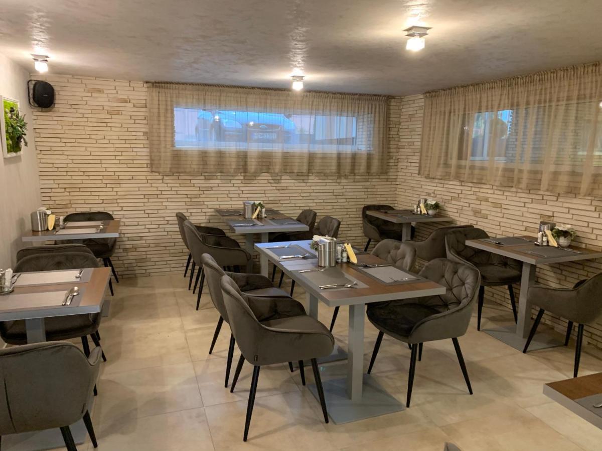 Dunajská Streda Villa Dunaj מראה חיצוני תמונה